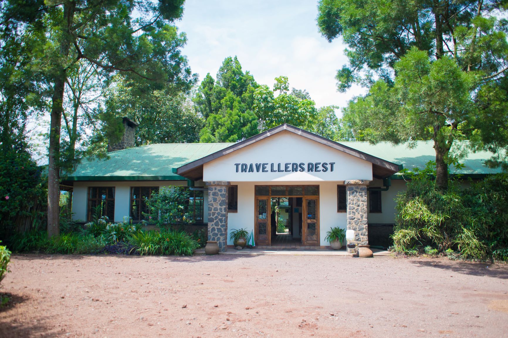 Traveler’s Resort